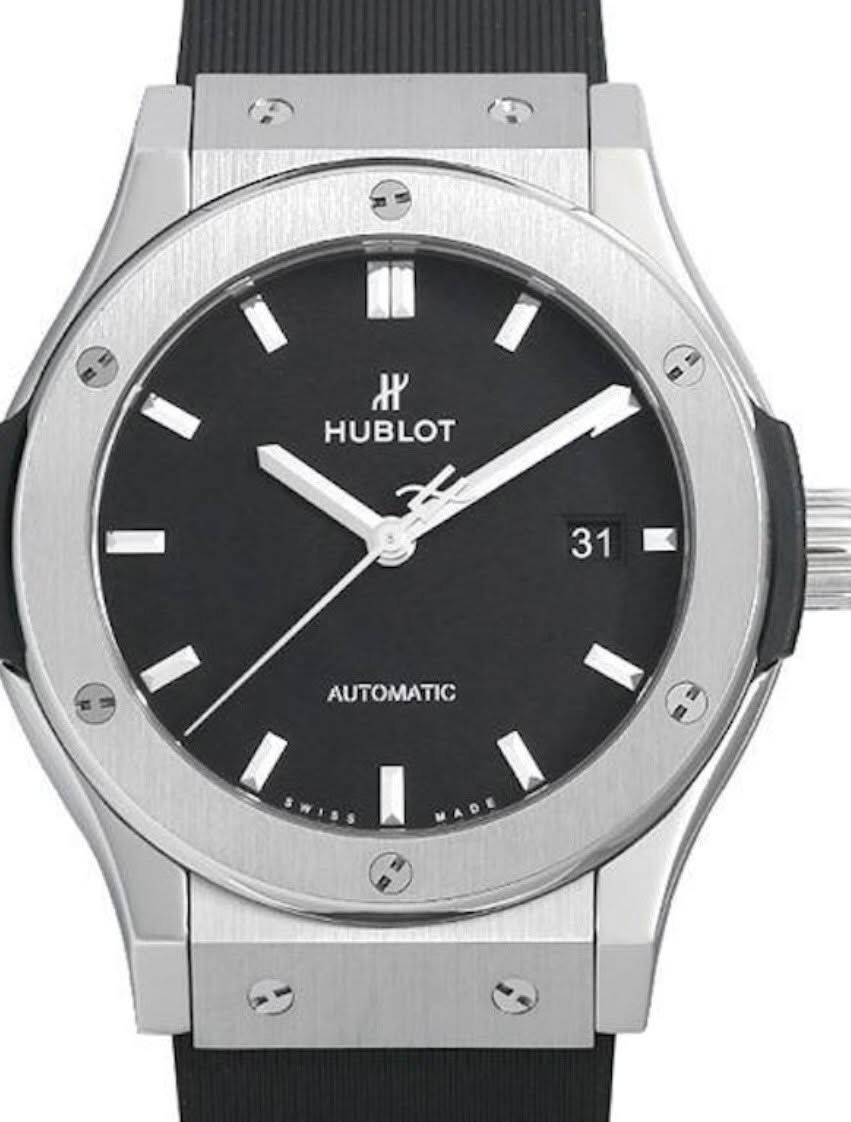 ウブロの時計を持っている方、必見です！動かなくなった時計や、